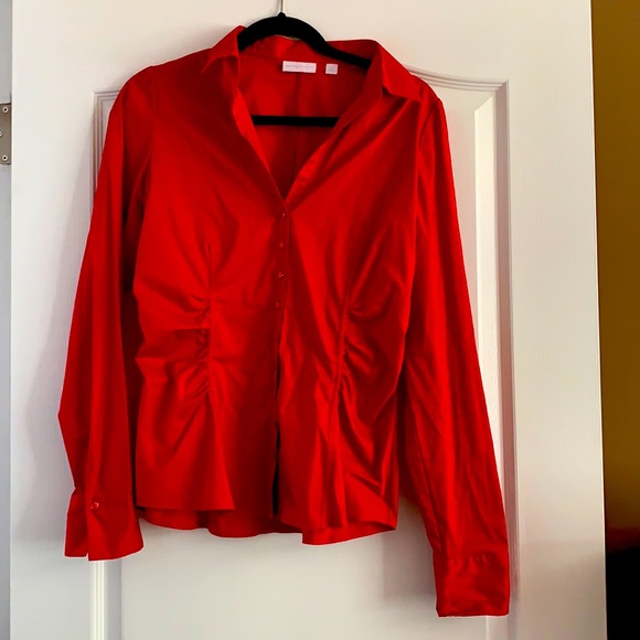 Top - Picture 1 of 2